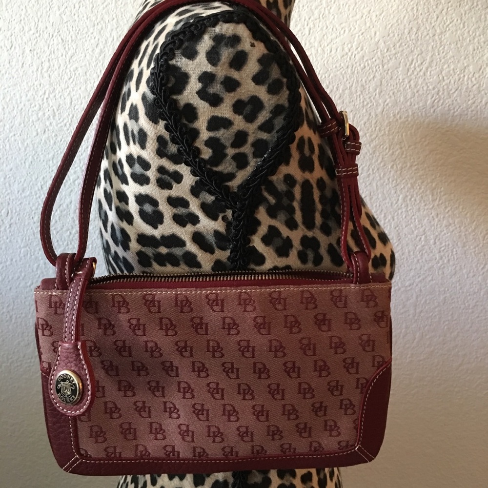 Dooney & Bourke
